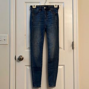 American Eagle Next Level Stretch Medium Blue Wash Denim Skinny Jeans Size 2